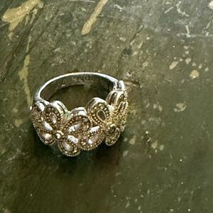 Lia Sophia Ring “Abloom" Cut Crystals CZ  Flowers Open Work  Silver Tone Sz 7